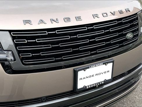 Used 2023 Land Rover Range Rover SE AWD/4WD image 30