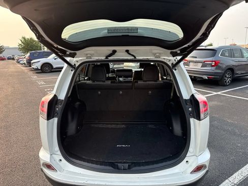 Used 2016 Toyota RAV4 Limited w/ Advanced Technology Package AWD/4WD image 10