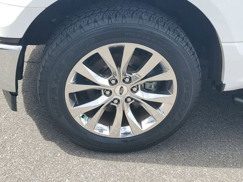 Used 2017 Ford F150 XLT w/ Equipment Group 302A Luxury image 31