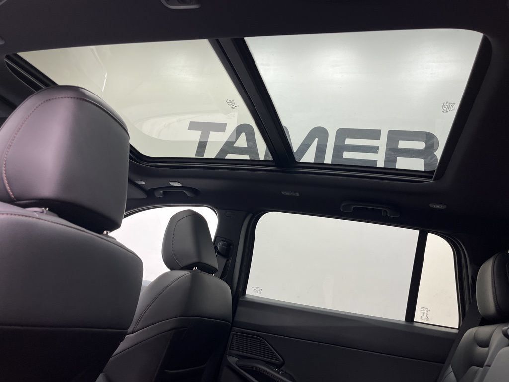 New 2026 Jeep Cherokee Limited AWD/4WD image 10