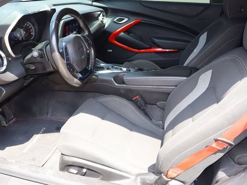 Used 2022 Chevrolet Camaro LT RWD image 16