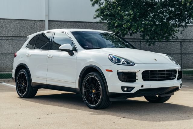 Used 2016 Porsche Cayenne S AWD/4WD image 6