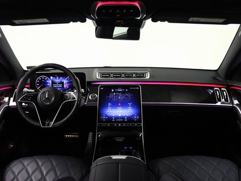 New 2026 Mercedes-Benz S 580 4MATIC Sedan image 2