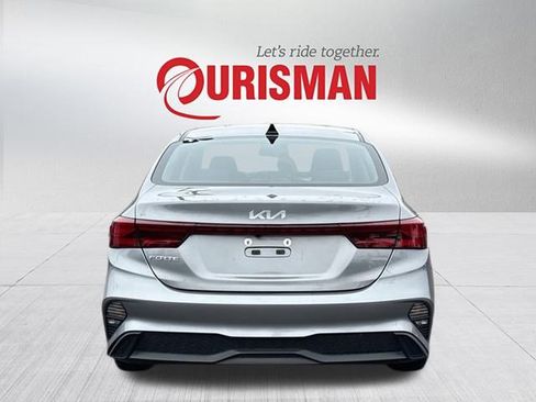 Used 2023 Kia Forte LXS image 3