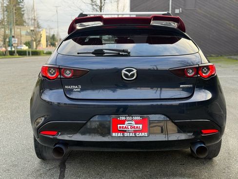 Used 2019 MAZDA MAZDA3 AWD Hatchback w/ Preferred Pkg image 6