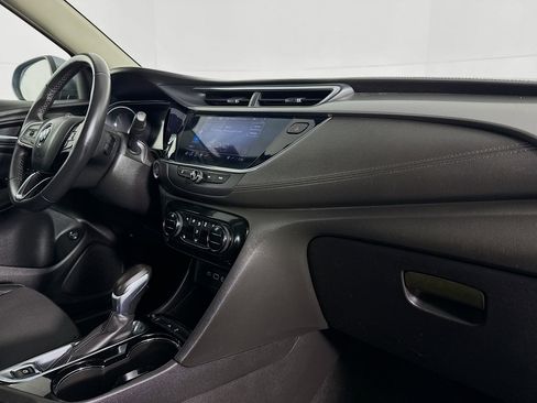 Used 2021 Buick Encore GX Select image 29
