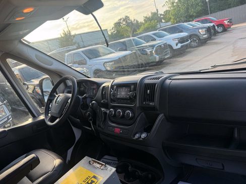 Used 2018 RAM ProMaster 3500 w/ Interior Convenience Group FWD image 12