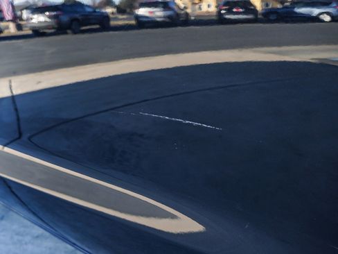 Used 2019 Chrysler Pacifica Touring-L w/ S Appearance Package image 14