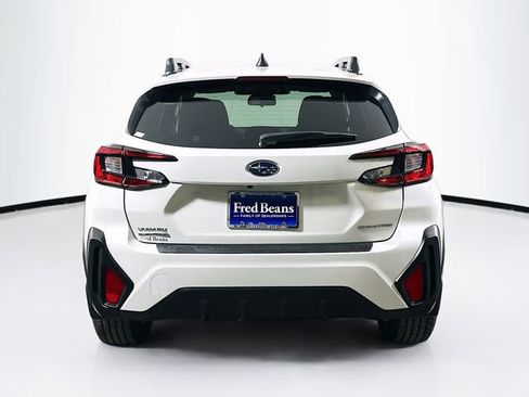 Certified 2024 Subaru Crosstrek 2.0i Premium image 8