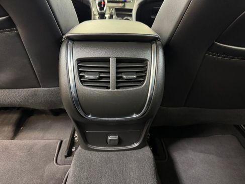 Used 2019 Buick LaCrosse Essence image 19