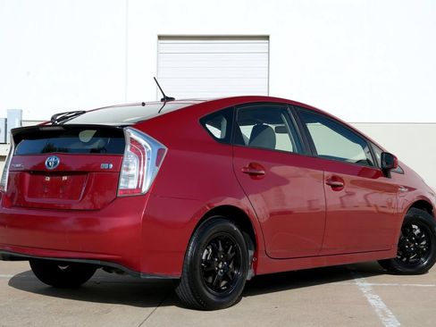 Used 2013 Toyota Prius Three FWD image 3