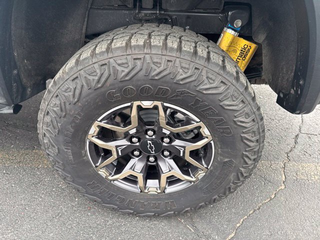 Used 2024 Chevrolet Colorado ZR2 w/ ZR2 Convenience Package III AWD/4WD image 6