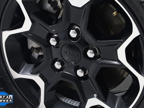 Used 2021 Jeep Wrangler Unlimited Rubicon 4xe w/ Dual Top Group image 16