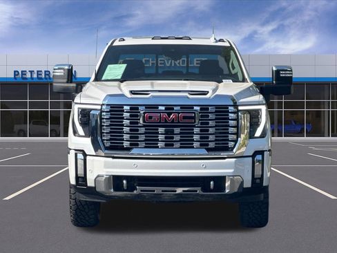 Used 2025 GMC Sierra 3500 Denali w/ Denali Reserve Package AWD/4WD image 9