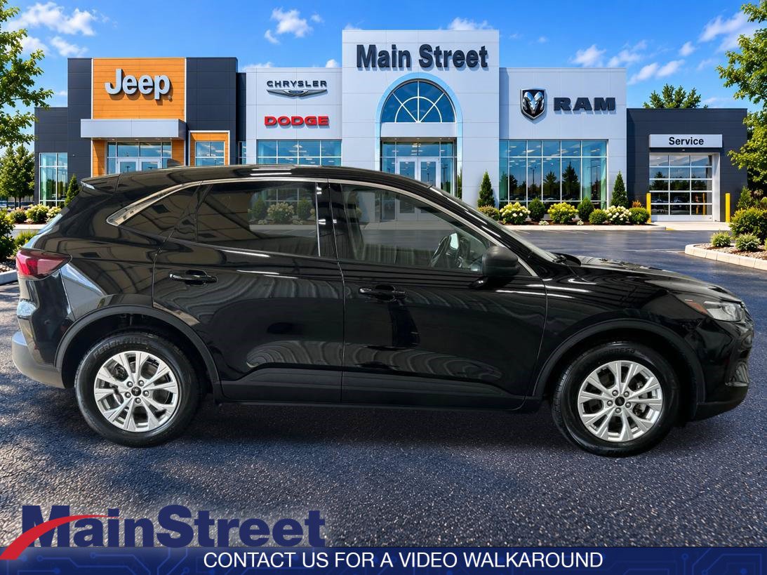 Used 2023 Ford Escape Active FWD image 6