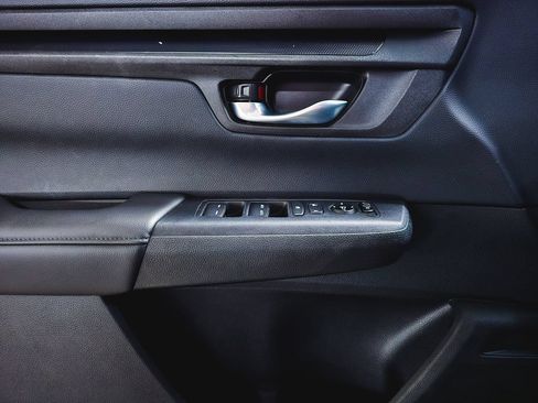 Used 2025 Honda CR-V EX image 15