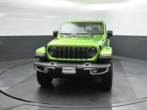 New 2026 Jeep Gladiator Sport AWD/4WD image 22
