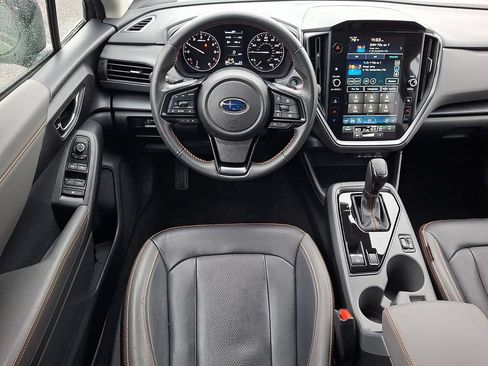 Used 2024 Subaru Crosstrek 2.5i Limited w/ Crosstrek Mirror Package AWD/4WD image 2