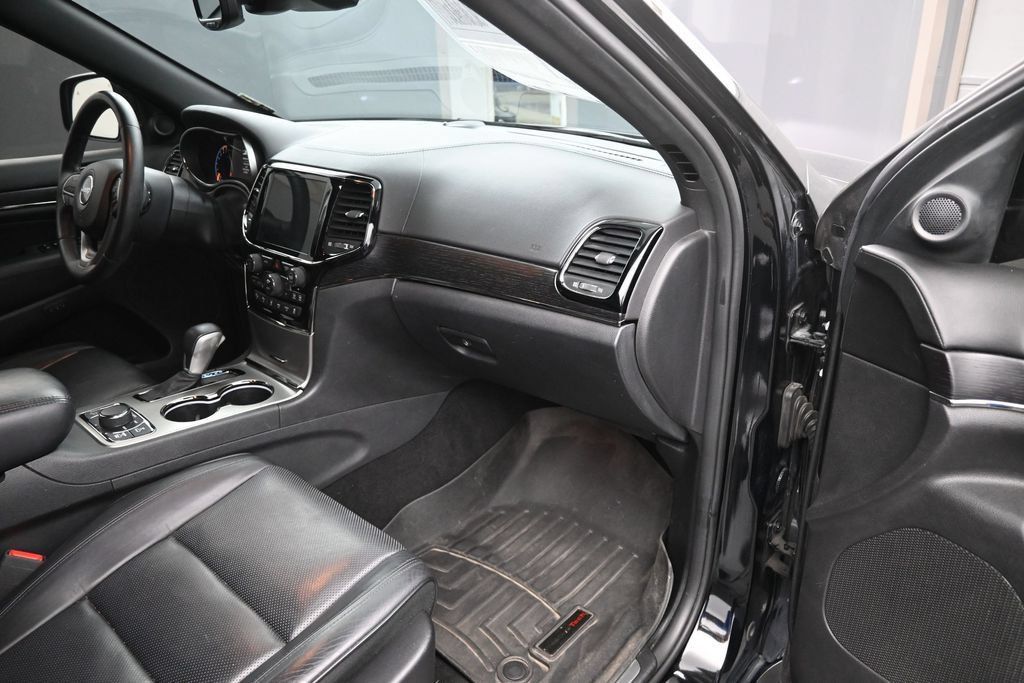 Used 2019 Jeep Grand Cherokee High Altitude AWD/4WD image 10