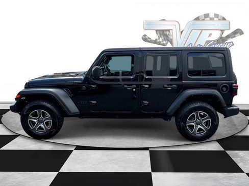 Used 2023 Jeep Wrangler Unlimited Sport AWD/4WD image 4