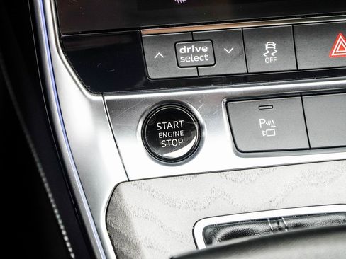 Used 2024 Audi A6 Premium Plus image 25