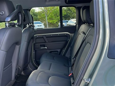 New 2025 Land Rover Defender 110 S image 24