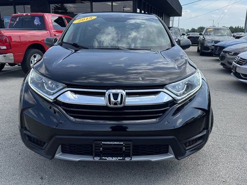 Used 2018 Honda CR-V LX image 3