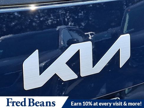 New 2027 Kia Telluride S image 22