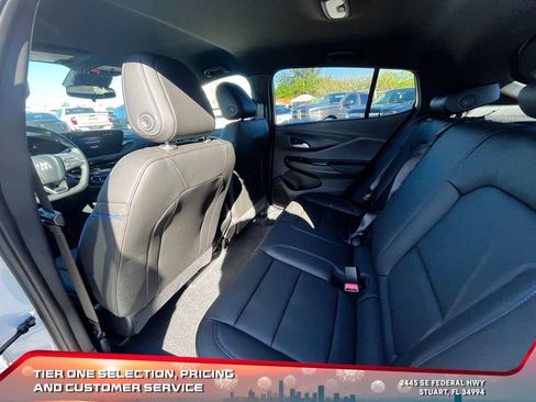 New 2026 Buick Envista Sport Touring image 12