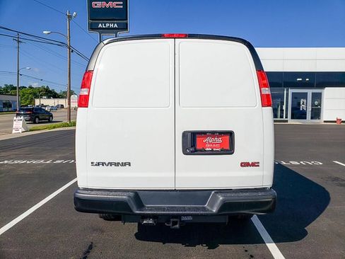 New 2025 GMC Savana 3500 Extended w/ Driver Convenience Package image 4