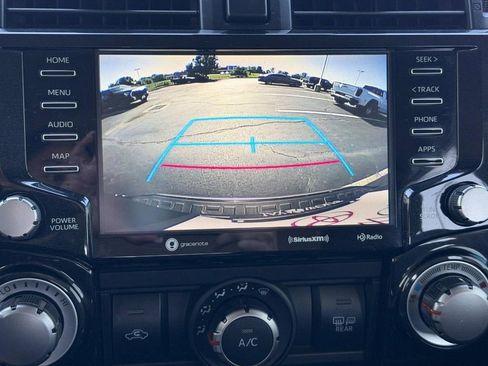 Used 2023 Toyota 4Runner TRD Off-Road Premium AWD/4WD image 23