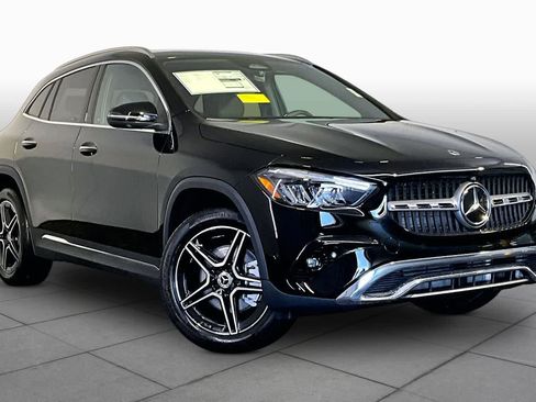 New 2026 Mercedes-Benz GLA 250 4MATIC image 19