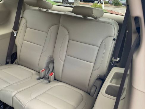 Used 2019 GMC Acadia Denali FWD image 9