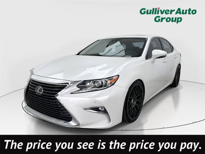 Used 2017 Lexus ES 350 w/ Premium Package