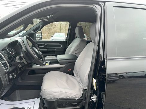 Used 2024 RAM 2500 Big Horn w/ Heated Seats & Wheel Group image 12