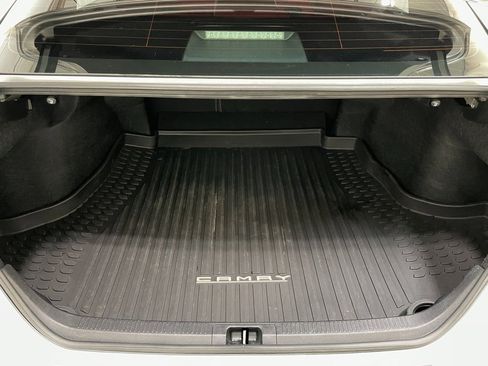 Used 2019 Toyota Camry XSE image 43