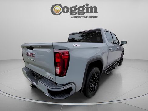 Used 2024 GMC Sierra 1500 Elevation image 17