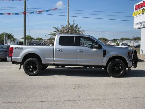 Used 2020 Ford F250 Lariat image 2