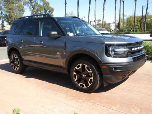 Certified 2024 Ford Bronco Sport Outer Banks AWD/4WD image 7