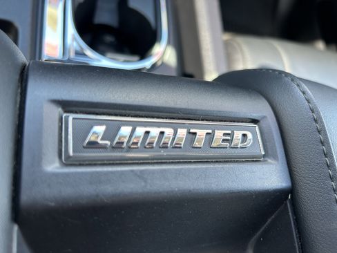 Certified 2020 Toyota Tundra Limited w/ Limited Premium Package AWD/4WD image 34