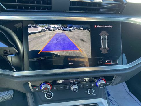 Used 2024 Audi Q3 2.0T Premium image 20