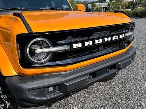 Used 2022 Ford Bronco Outer Banks AWD/4WD image 6