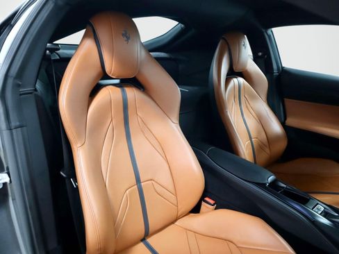 Certified 2020 Ferrari 812 Superfast RWD image 16