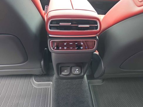 New 2026 Genesis GV80 3.5T e-SC image 27