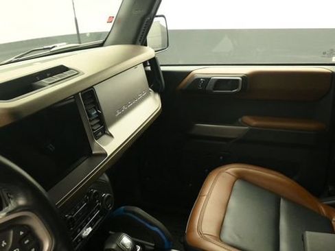 Certified 2023 Ford Bronco Outer Banks AWD/4WD image 16