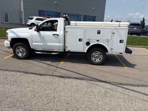 Used 2016 Chevrolet Silverado 2500 W/T w/ WT Fleet Convenience Package RWD image 2
