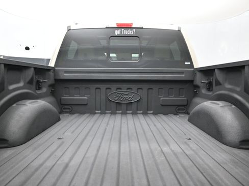 Used 2017 Ford F150 Lariat w/ Equipment Group 502A Luxury image 7