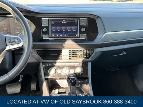 Certified 2024 Volkswagen Jetta SE FWD image 14