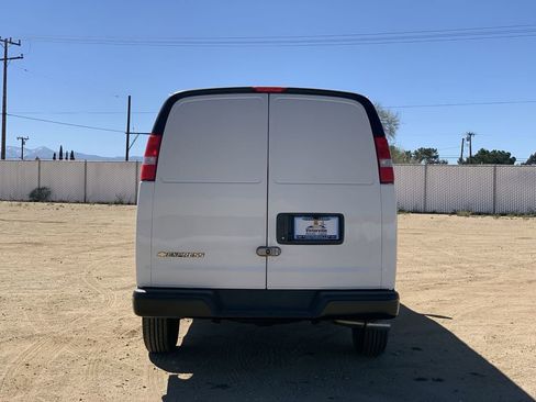 New 2026 Chevrolet Express 2500 w/ Driver Convenience Package image 5