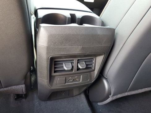 New 2026 GMC Canyon AT4 AWD/4WD image 16